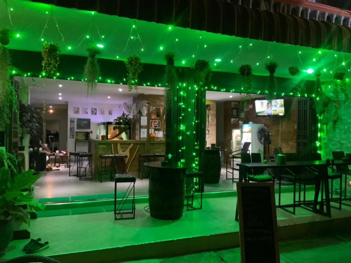 Ban Por Fai Hotell Cha-Am Exteriör bild